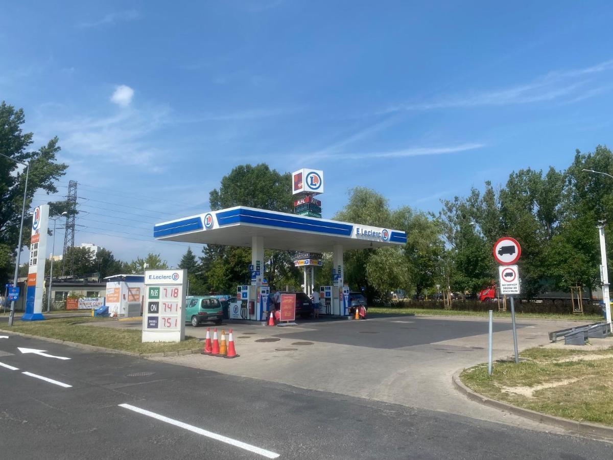 Pokoje Polinezyjska Варшава Экстерьер фото